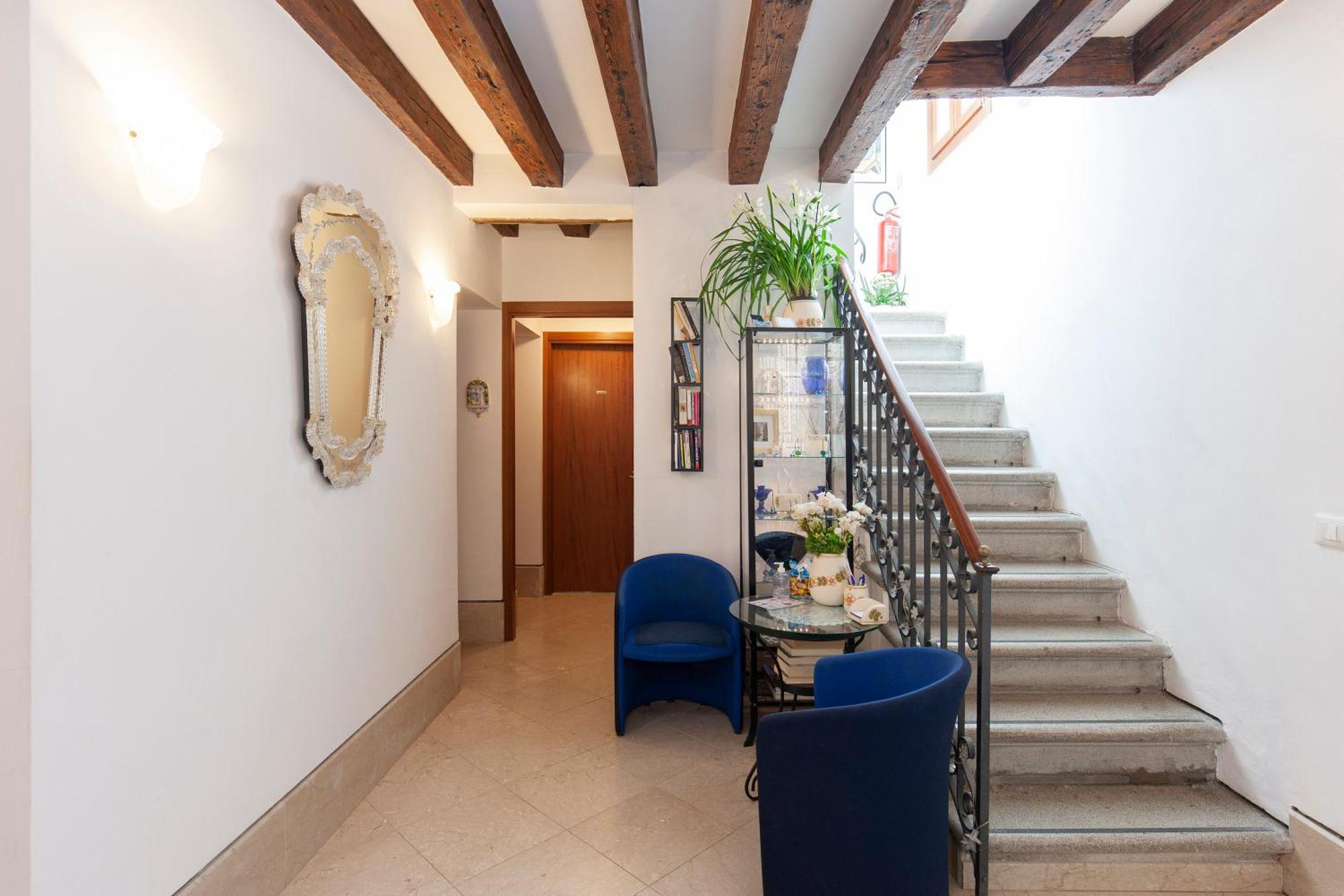 Santa Margherita Guest House Venedig Exteriör bild